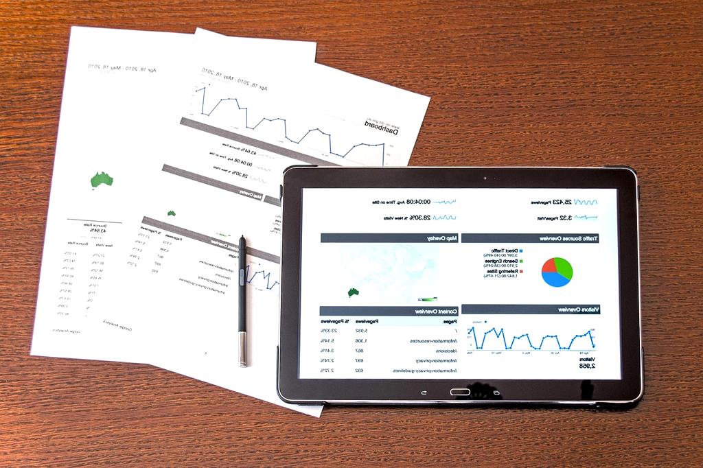Brain-computer interface chip icon