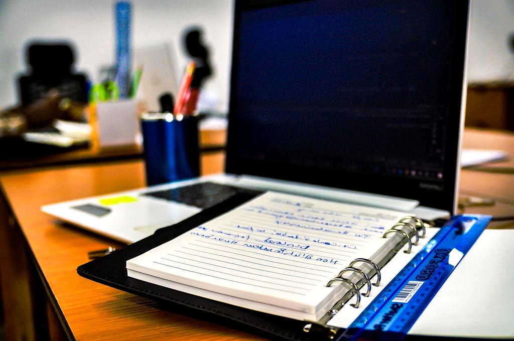 Portrait of Lucas Perez, Community Manager